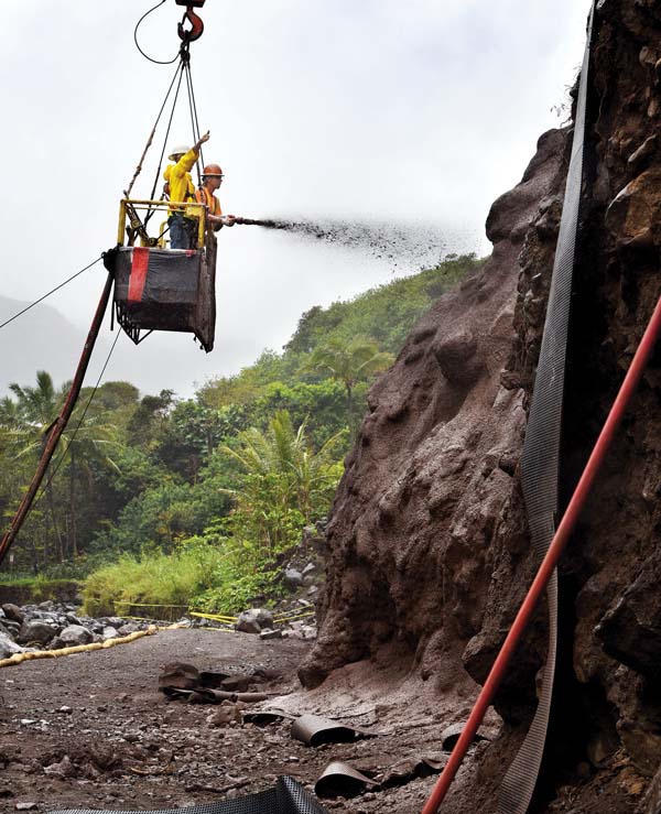 Riverbank reinforced News, Sports, Jobs Maui News